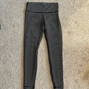 Lululemon align black and white stripes 10